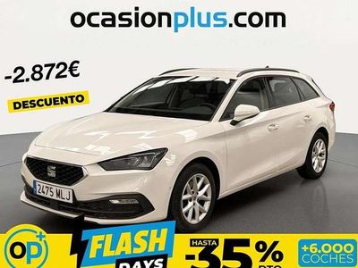 Usado Seat Leon ST Style 131 CV (96 kW) 2023 Blanco Familiar