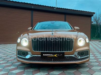 Marrón Usado 2022 Bentley Flying Spur Berlina | 249.900 €