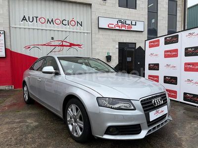 Gris / plata Usado 2009 Audi A4 Berlina | 11.490 € (Un poco caro)