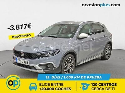 Gris Usado 2022 Fiat Tipo Cross Familiar | 14.490 € (Precio justo)