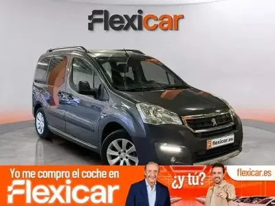 Usado Peugeot Partner Tepee Active 110 CV (80 kW) 2016 Gris Monovolumen