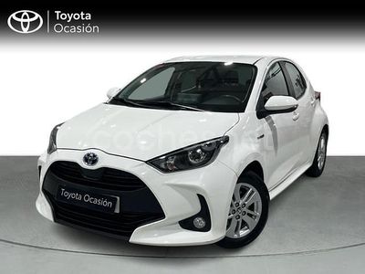Blanco Usado 2021 Toyota Yaris Hybrid Active Berlina | 18.900 € (Un poco caro)