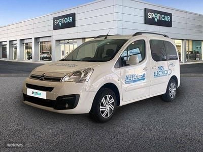 Usado Citroën Berlingo Feel 49 kW (67 CV) 2019 Blanco Monovolumen