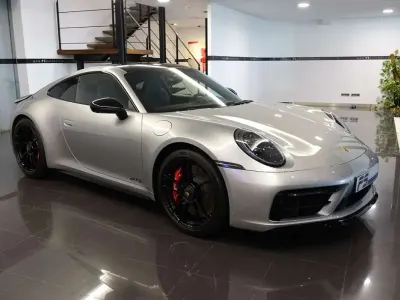 Usado Porsche 911 Carrera GTS 480 CV (353 kW) 2022 Plateado Coupe