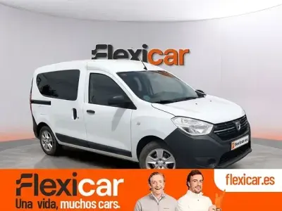 Usado Dacia Dokker Essentiel 95 CV (69 kW) 2021 Blanco Monovolumen