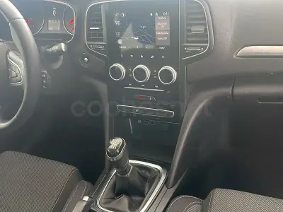 Begagnad Renault Mégane II Equilibre 115 HK (84 kW) 2022 Vit Sedan