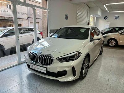 Usado BMW 116 M Sport 136 HP (100 kW) 2022 Branco Citadino