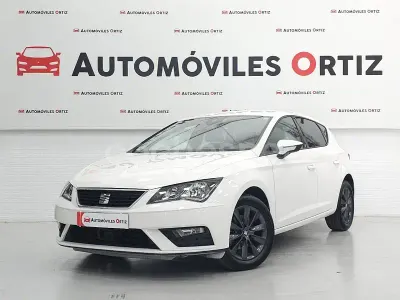 Usado Seat Leon Style 115 CV (84 kW) 2020 Blanco Berlina
