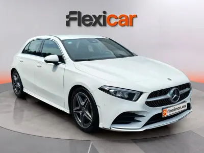 Usado Mercedes A180 136 CV (100 kW) 2021 Blanco Berlina