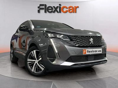 Usado Peugeot 3008 GT 131 CV (96 kW) 2023 Gris SUV