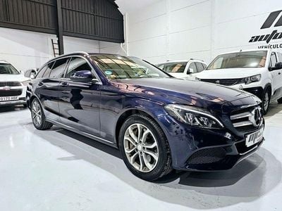 Usado Mercedes C350e Exclusive 279 CV (205 kW) 2016 Azul Familiar
