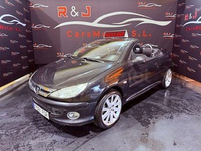 Usado Peugeot 206 CC 110 CV (80 kW) 2007 Negro Descapotable