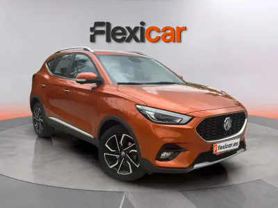 Usado MG ZS Luxury 106 CV (77 kW) 2023 Naranja SUV