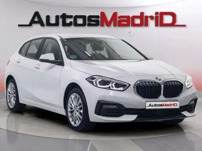Usado BMW 118 Comfort Edition 136 CV (100 kW) 2022 Negro Utilitario