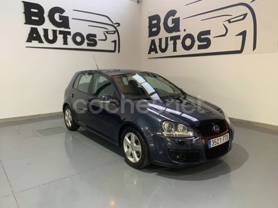 VW Golf V