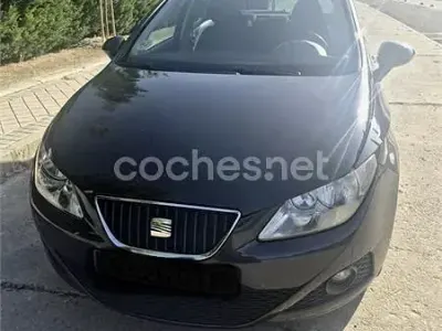 Usado Seat Ibiza Style 105 CV (77 kW) 2010 Negro Berlina