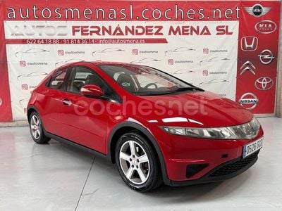 Rojo Usado 2008 Honda Civic Comfort Berlina | 4000 €