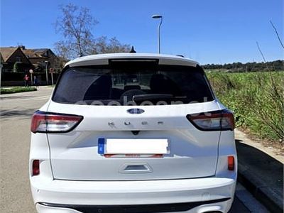 Usado Ford Kuga ST-Line X 150 CV (110 kW) 2023 Blanco SUV