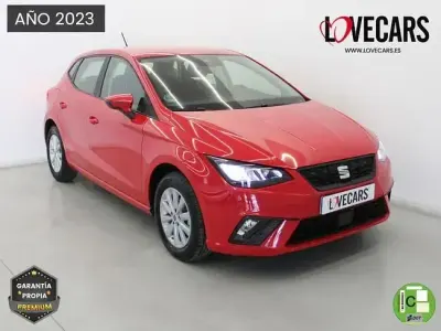 Käytetty Seat Ibiza Reference 80 HP (58 kW) 2023 Punainen Viistoperä