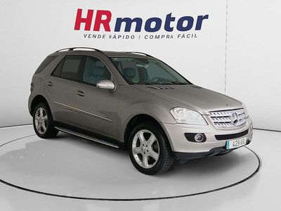 Usado Mercedes ML280 190 CV (139 kW) 2006 Gris SUV