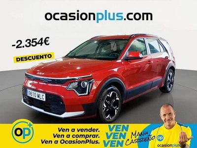 Begagnad Kia e-Niro 150 kW (204 HK) 2023 Röd SUV