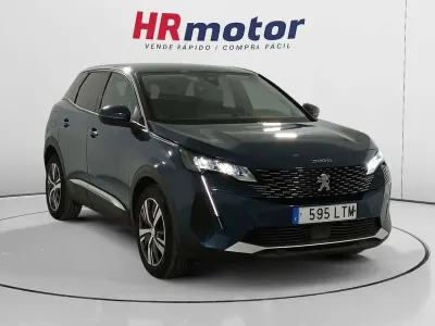 Usado Peugeot 3008 Allure 131 CV (96 kW) 2021 Azul SUV