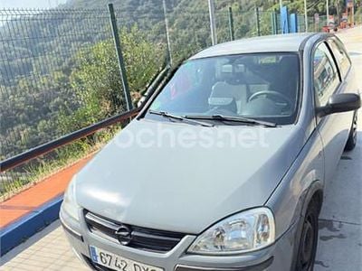 Gris / plata Usado 2006 Opel Corsa Familiar | 2800 € (Precio justo)