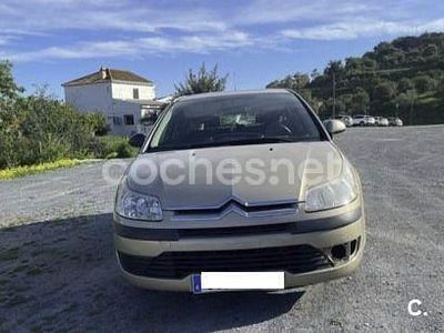 Usado Citroën C4 92 CV (67 kW) 2007 Beige Berlina