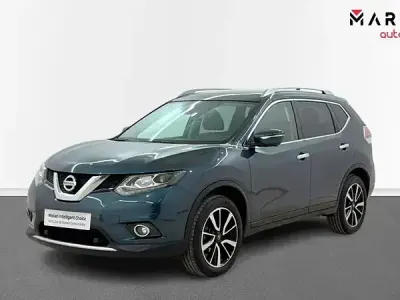 Usado Nissan X-Trail Tekna 163 CV (119 kW) 2018 Azul/negro SUV