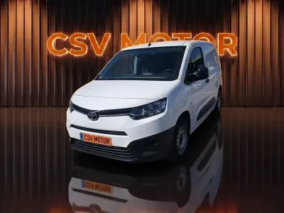 Usado Toyota Proace City City 102 CV (75 kW) 2021 Blanco Monovolumen