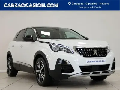 Usado Peugeot 3008 Allure 130 CV (95 kW) 2017 Blanco SUV