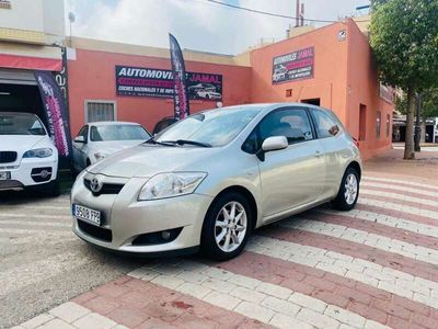 usado Toyota Auris 1.4 VVT-i