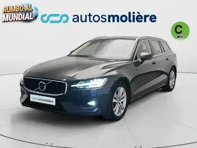 Usado Volvo V60 Momentum 190 CV (139 kW) 2018 Negro Familiar