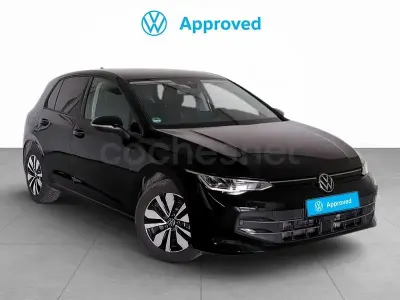Usado VW Golf VIII Life 116 CV (85 kW) 2025 Negro Berlina