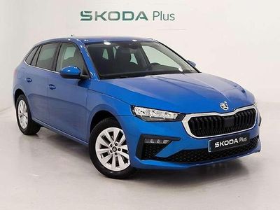 Usado Skoda Scala Selection 116 CV (85 kW) 2024 Azul Utilitario