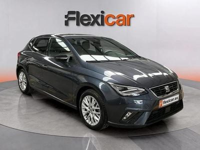 Usado Seat Ibiza FR 110 CV (80 kW) 2023 Gris Utilitario