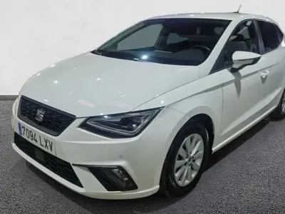 Usado Seat Ibiza Style Plus 110 CV (80 kW) 2022 Utilitario