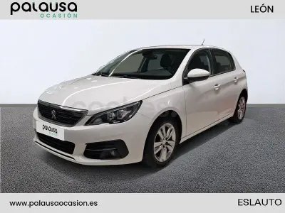 Usado Peugeot 308 Active 100 CV (73 kW) 2020 Blanco Berlina