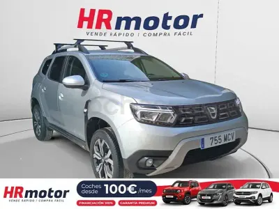 Usado Dacia Duster Prestige 115 CV (84 kW) 2022 Gris / plata SUV