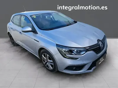 Usado Renault Mégane Business 95 CV (69 kW) 2019 Gris