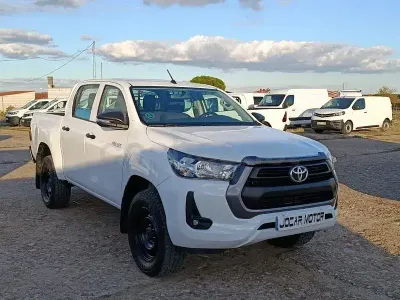 Usado Toyota HiLux 150 HP (110 kW) 2021 Branco Pickup