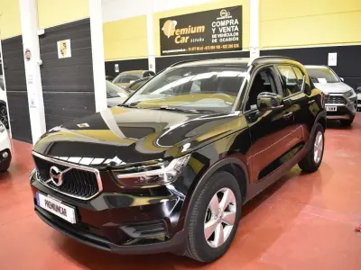 Usado Volvo XC40 Core 129 CV (94 kW) 2022 Negro SUV