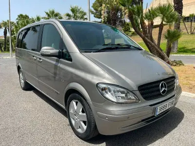 Usado Mercedes Viano 204 CV (150 kW) 2007 Beige Monovolumen