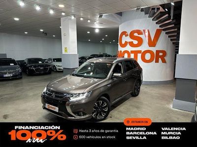 Usado Mitsubishi Outlander P-HEV 203 CV (149 kW) 2018 Negro SUV