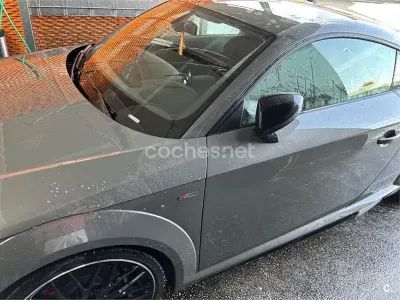 Usado Audi TT 197 CV (144 kW) 2023 Gris / plata Coupe