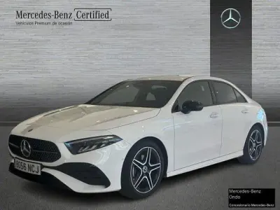 Usado Mercedes A180 136 CV (100 kW) 2025 Blanco polar