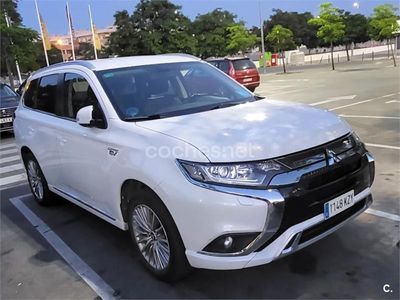 Mitsubishi Outlander P-HEV