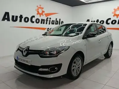 Usado Renault Mégane III Life 95 CV (69 kW) 2015 Blanco Utilitario