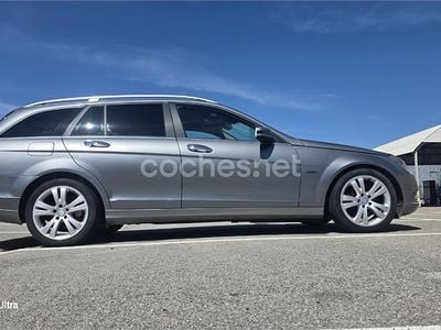 Usado Mercedes C220 Avantgarde 170 CV (125 kW) 2009 Beige Familiar