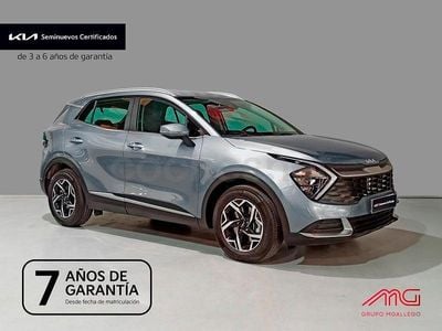 Usado Kia Sportage 160 CV (117 kW) 2025 Gris / plata SUV